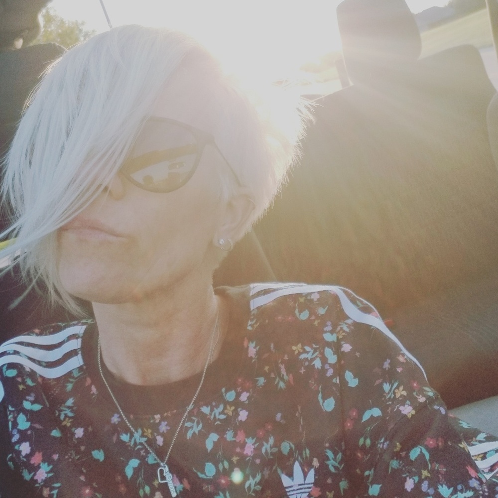 Meet your Posher, Jenny